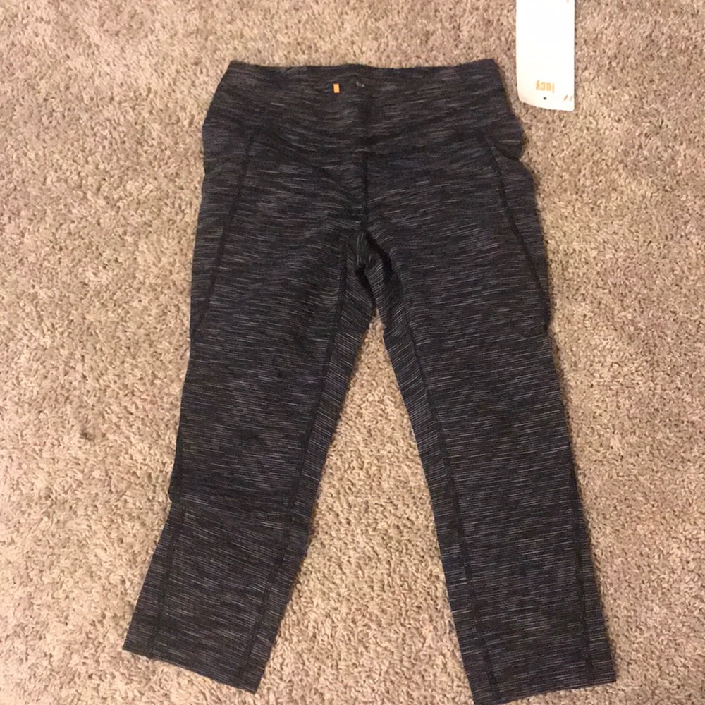 Lucy Hatha Capri legging - Spacedye stripe